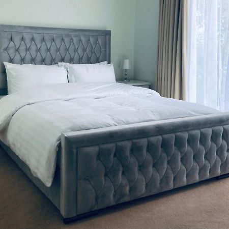 Ormeau Road Stylish Double Bedroom Luxury Apartment 贝尔法斯特 外观 照片
