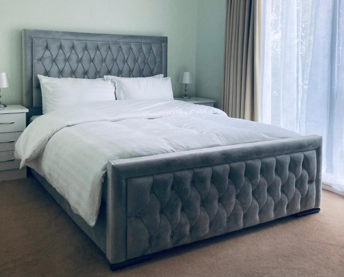Ormeau Road Stylish Double Bedroom Luxury Apartment 贝尔法斯特 外观 照片